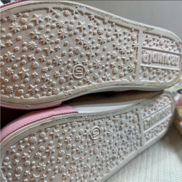 Bluey and Bingo canvas slip on shoes and sandals bundle - Picture 5 of 8